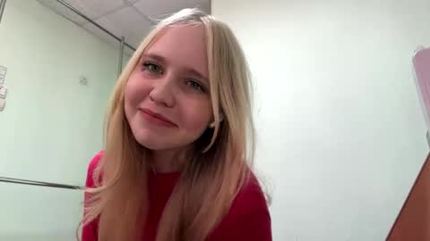Anny online show from May 22, 1:20 pm