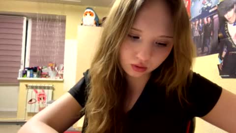 Olivia online show from February 16, 6:30 pm