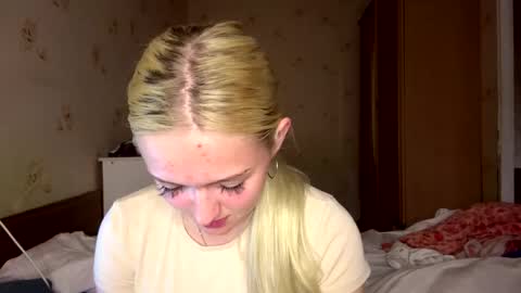 Sophia online show from May 19, 3:41 pm