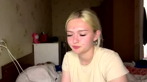 Sophia online show from May 26, 4:39 pm