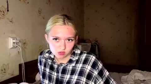 Sophia online show from May 20, 3:42 pm