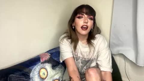 willyawilla online show from April 10, 2:50 am