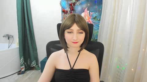 Amber online show from December 9, 11:26 am