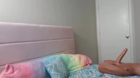 WishGoddes online show from February 26, 7:35 pm