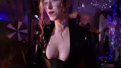 Goddess of two strapons  - Mr. long Don Mr. Pinky online show from May 4, 8:01 pm