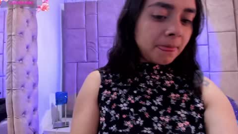Andrea  online show from December 10, 3:52 am