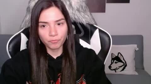 Alex online show from February 8, 3:19 am