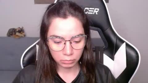 Alex online show from May 26, 1:49 am