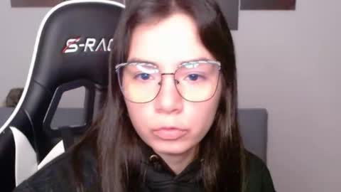 Alex online show from May 23, 4:11 am
