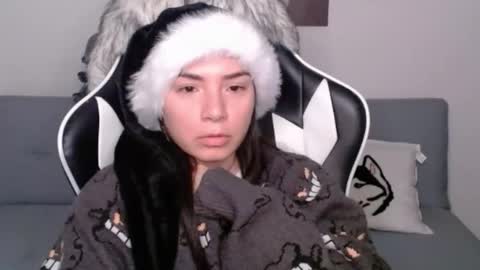 Alex online show from December 16, 4:02 am