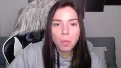 Alex online show from February 4, 3:11 am