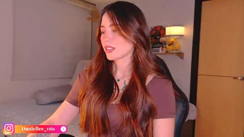   online show from May 7, 3:11 am