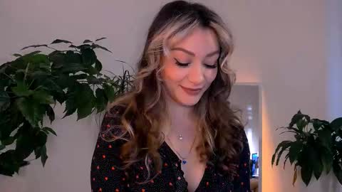 worldsbaby online show from September 25, 4:55 am