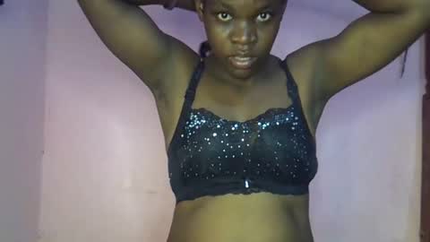 wowamazing2000 online show from September 18, 7:29 am