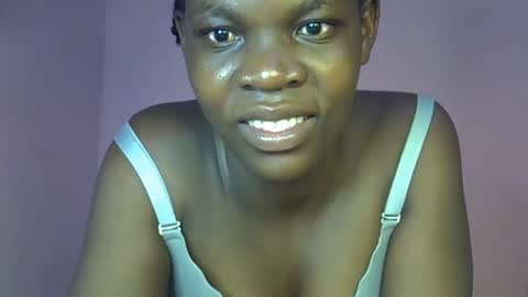 wowamazing2000 online show from September 19, 11:15 pm