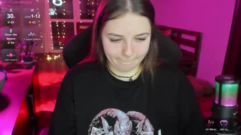 LOVE NERDS ONLY online show from February 8, 2:48 am