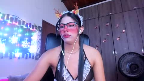 XALLYSONX online show from December 15, 11:34 am