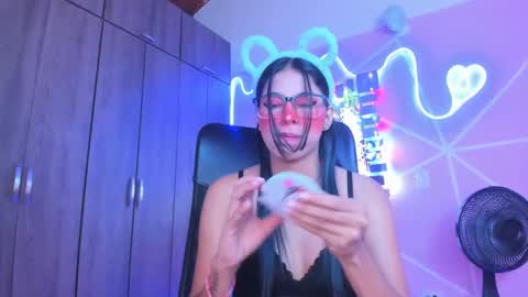 XALLYSONX online show from January 29, 11:20 am