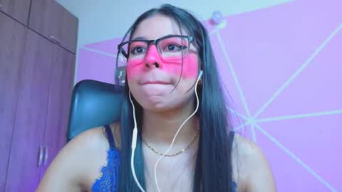 XALLYSONX online show from May 5, 1:14 pm