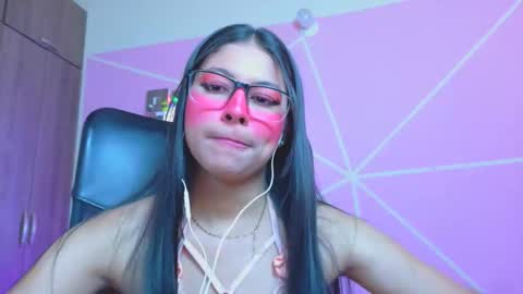 XALLYSONX online show from May 14, 4:35 pm