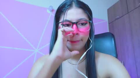 XALLYSONX online show from May 16, 11:53 am