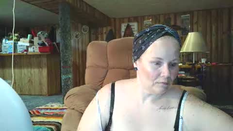 xbeautifulxliex online show from May 26, 3:00 pm