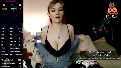 EllieeRose online show from March 6, 11:33 pm