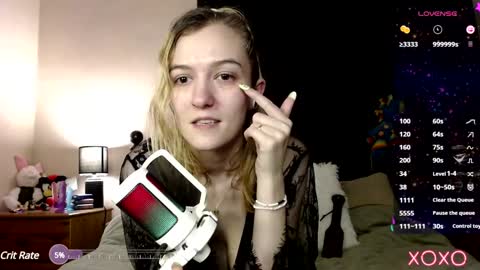 Snapshot of xelliee_rosex chatting on January 30, 12:48 pm EllieeRose online show from January 30, 12:48 pm