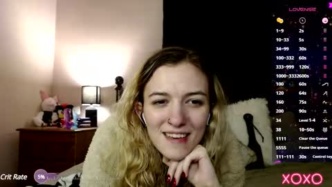 Snapshot of xelliee_rosex chatting on February 23, 12:30 pm EllieeRose online show from February 23, 12:30 pm