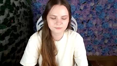 Lina online show from September 28, 6:42 am