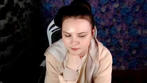 Lina online show from September 20, 7:39 am