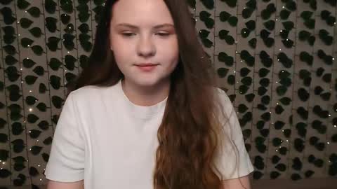 Lina online show from February 1, 4:03 am