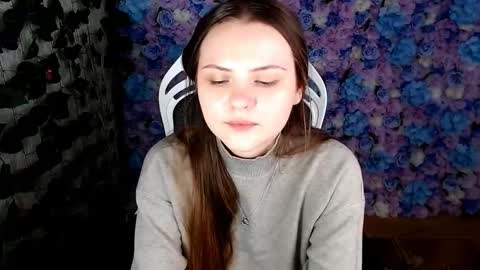 Lina online show from October 5, 6:18 am