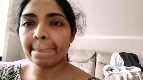 Snapshot of xilovemyselfx chatting on October 29, 11:25 am xilovemyselfx online show from October 29, 11:25 am