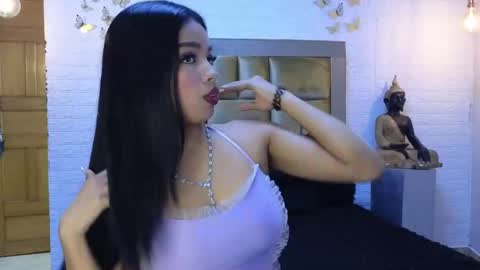 ximena online show from December 30, 1:36 pm
