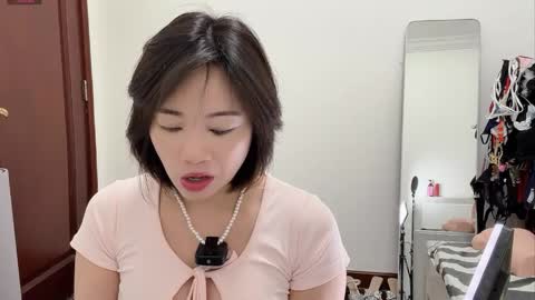 xinbao799322 online show from May 3, 10:40 am