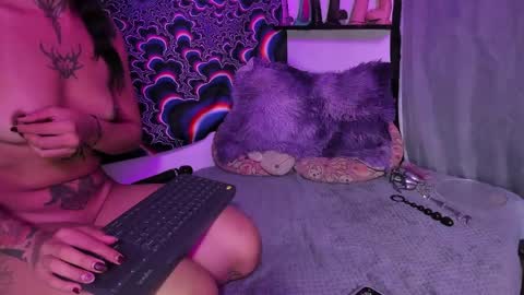 xizette online show from May 22, 12:30 am