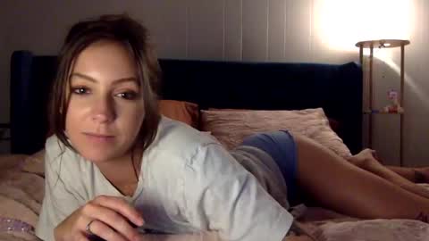 xLacyy online show from November 20, 4:46 am