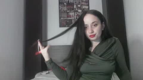 Snapshot of xmistressemmax chatting on December 5, 9:50 pm Mistress Emma online show from December 5, 9:50 pm