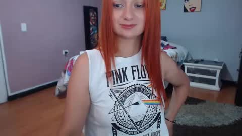 Snapshot of xnathashax1 chatting on January 7, 10:30 pm luciana online show from January 7, 10:30 pm