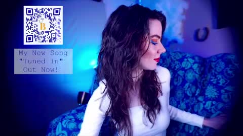 Bella Bondai online show from May 5, 5:54 am