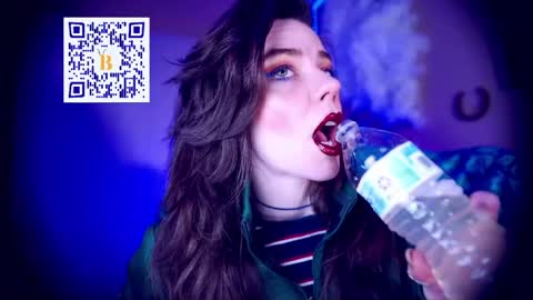 Bella Bondai online show from May 22, 6:33 am