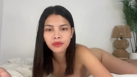 xoxobeatrice22 online show from June 20, 1:53 am