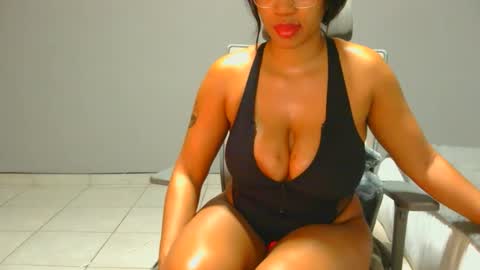 spykeXtee online show from May 10, 4:58 am