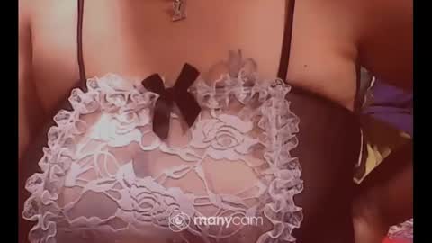 Snapshot of xsw33t_joy69x chatting on February 15, 12:43 pm joy online show from February 15, 12:43 pm