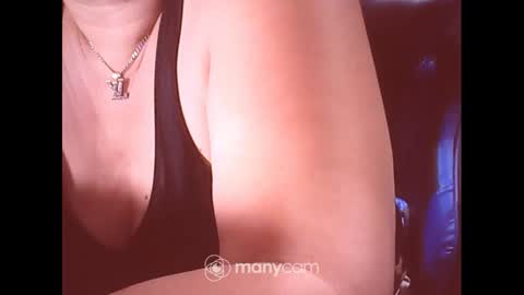 Snapshot of xsw33t_joy69x chatting on January 24, 12:52 pm joy online show from January 24, 12:52 pm