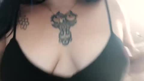 Snapshot of xsweetxgirl27x chatting on September 27, 8:49 pm xsweetxgirl27x online show from September 27, 8:49 pm