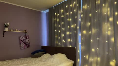 Milana online show from May 12, 4:21 am
