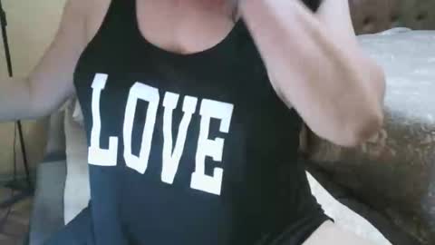 HotMomAlex online show from May 20, 7:11 pm