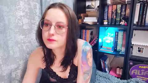 xxgoddesslxx online show from March 2, 9:53 pm